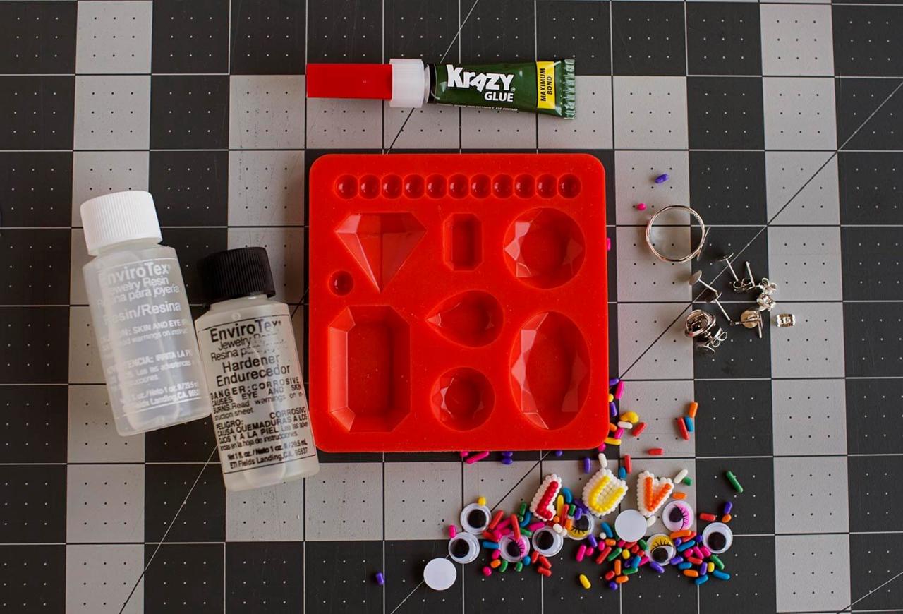 Resin jewelry epoxy diy easy diys jewellery making little accessories beginners crafts abeautifulmess necklace craft mess sets beautiful try hand Top Epoxy Resin Products for Jewelry Making